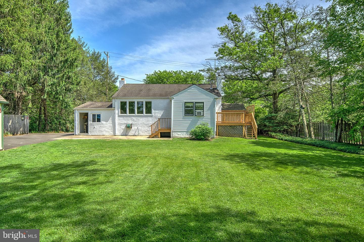 370 Kansas Road photo 42