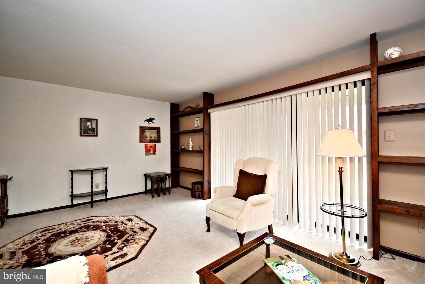 305 Ward Court photo 12