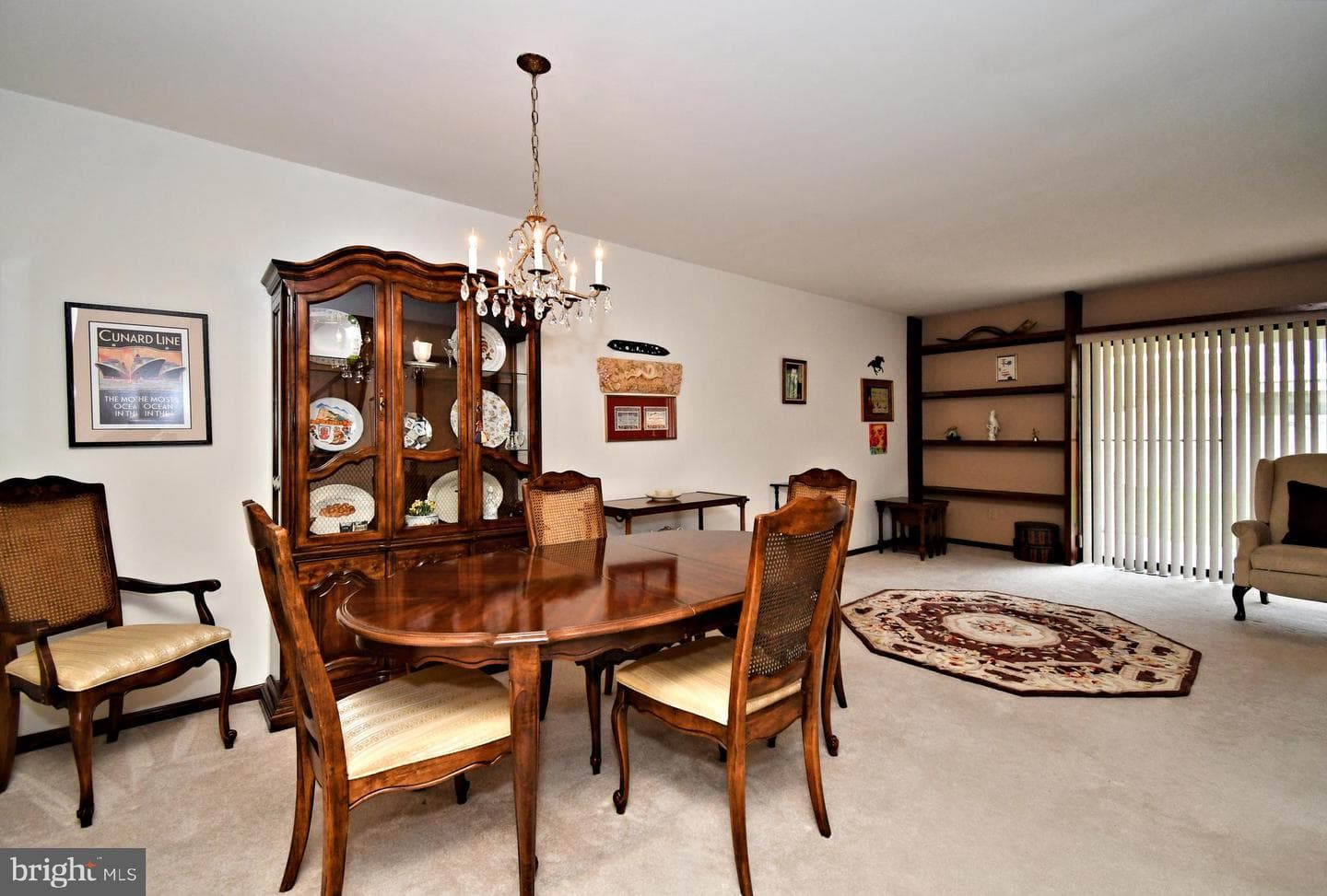 305 Ward Court photo 7