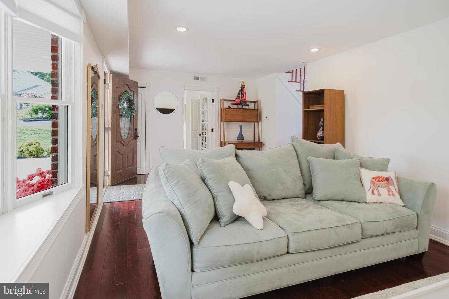 431 Camberly Road photo 10