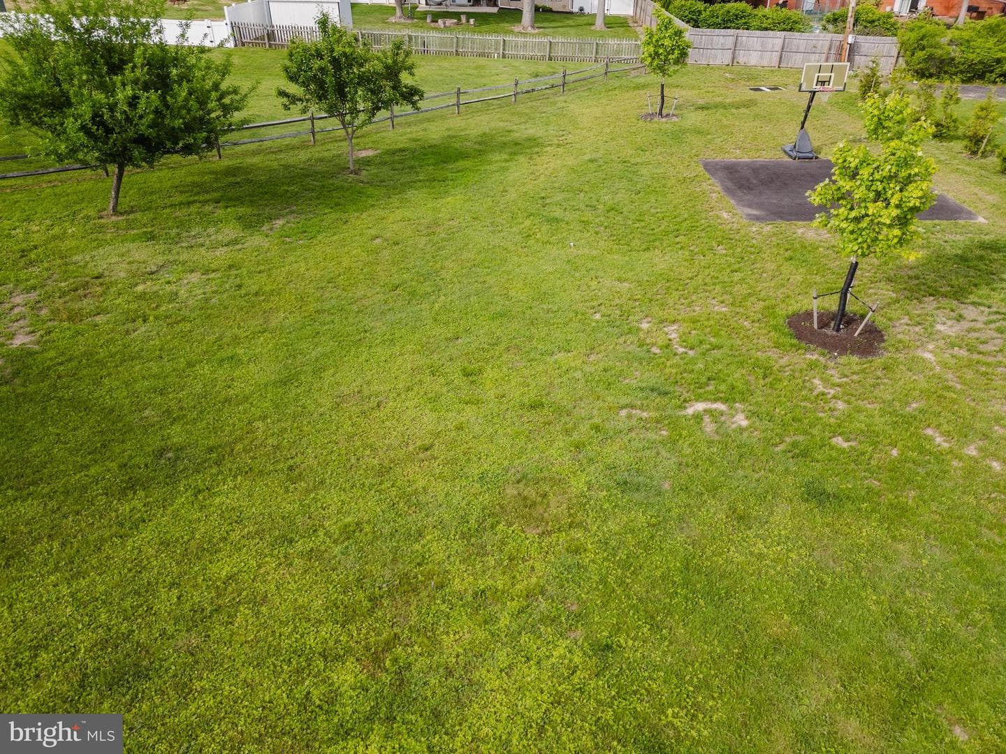 431 Camberly Road photo 55