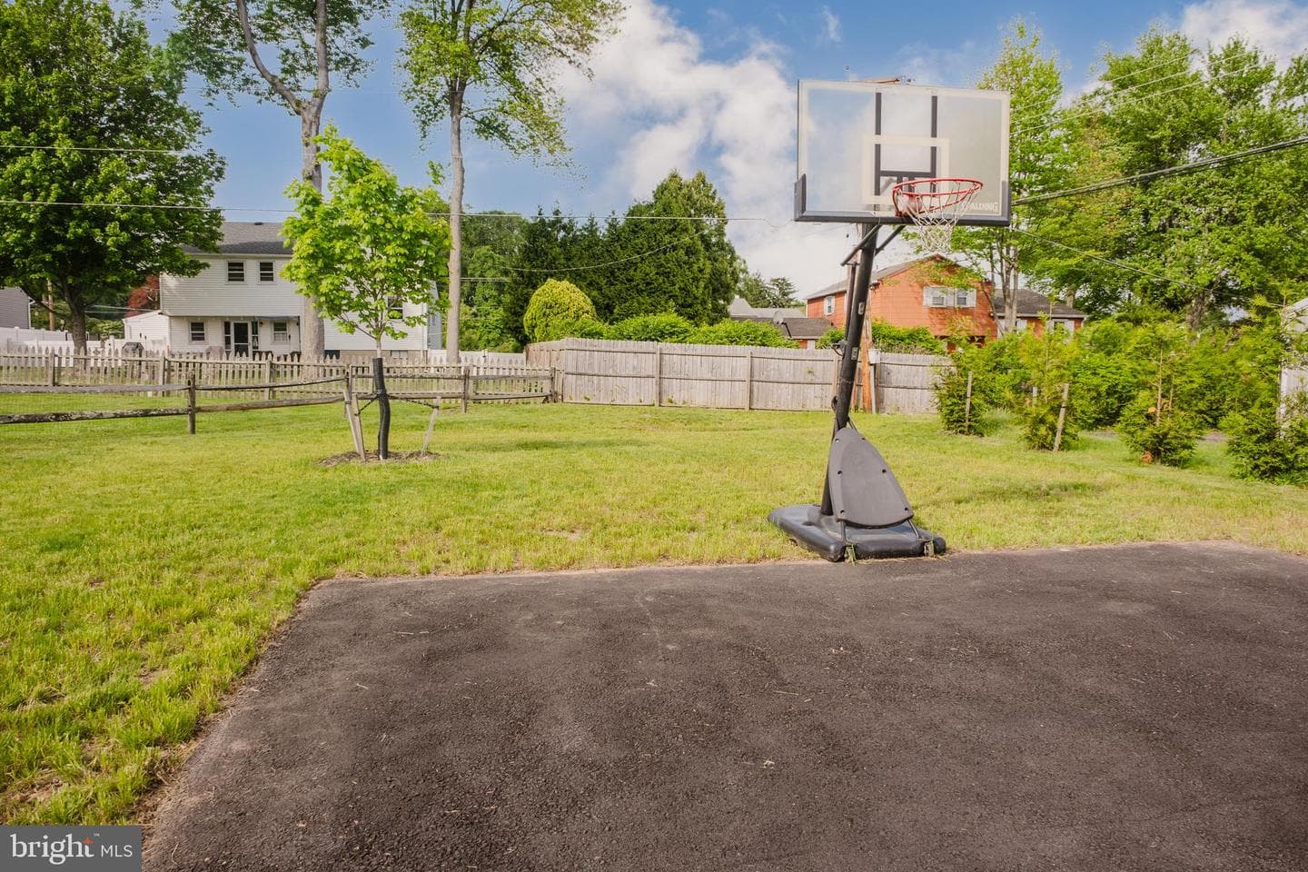 431 Camberly Road photo 56