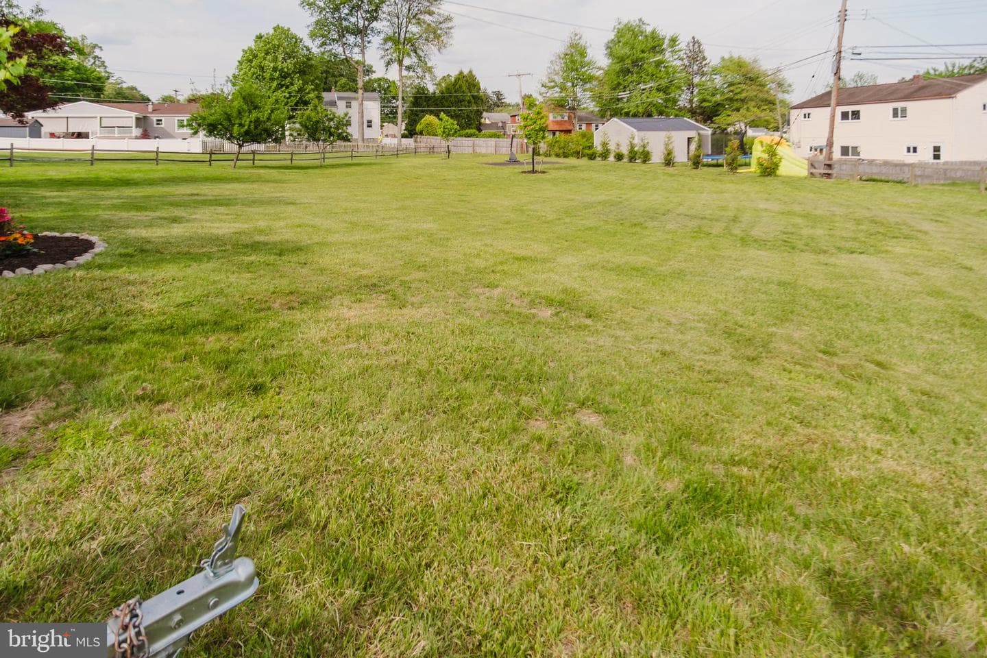 431 Camberly Road photo 61