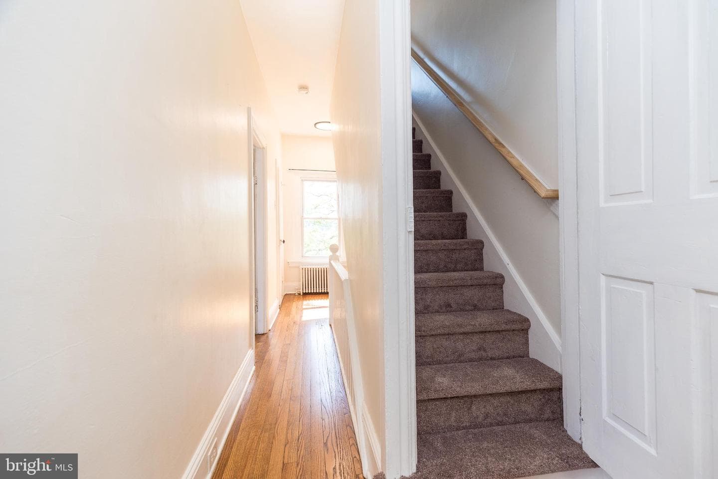 616 W Walnut Street photo 27