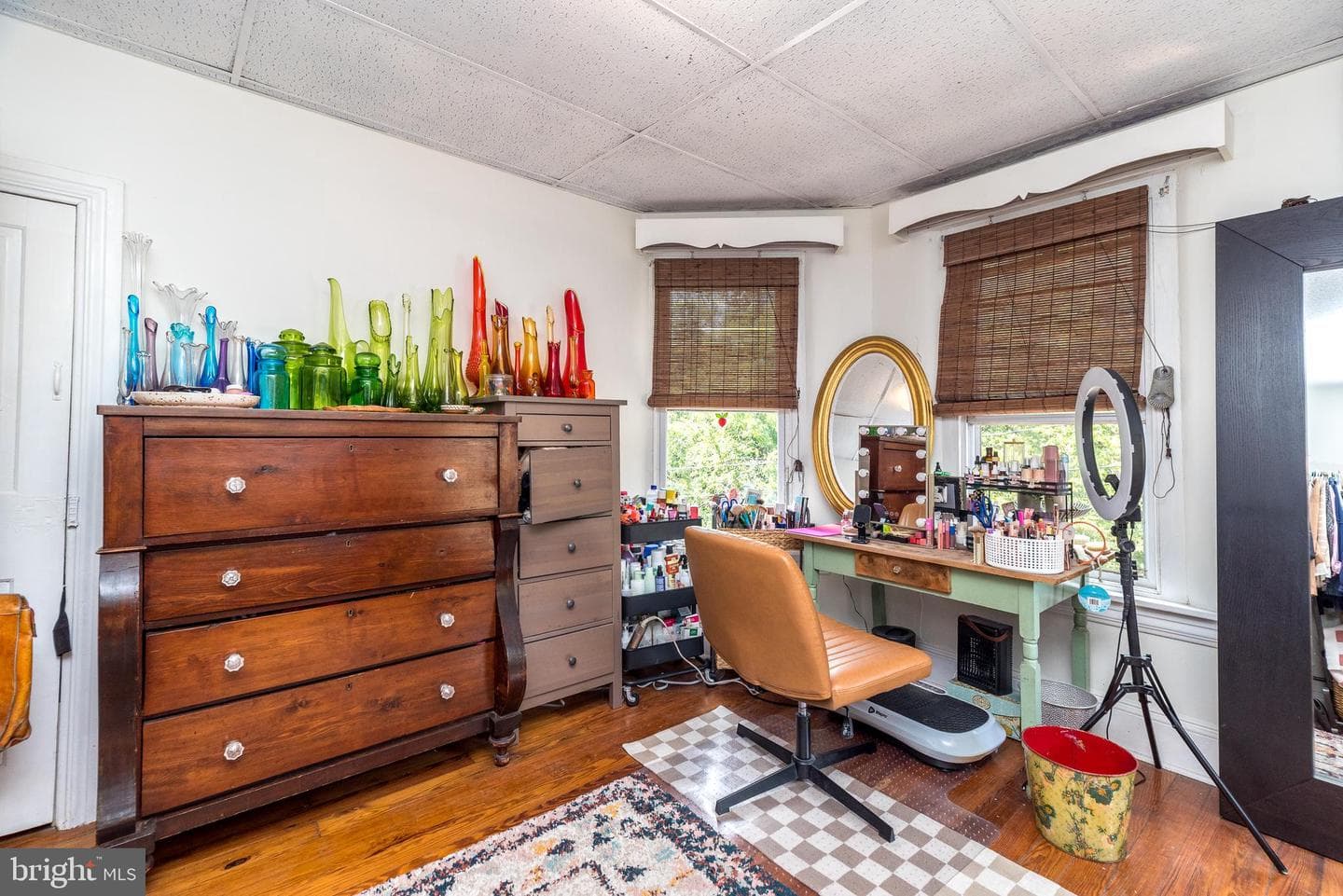 618 W Walnut Street photo 15