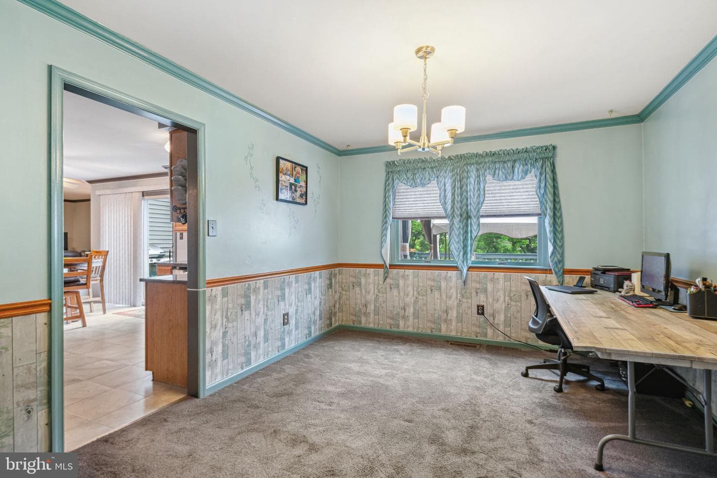 617 Highpointe Circle photo 13