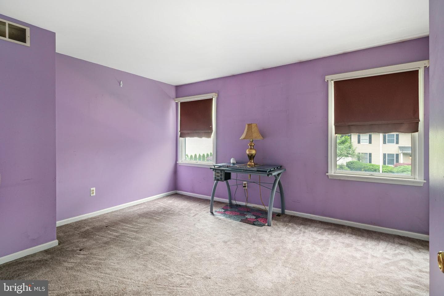 617 Highpointe Circle photo 18