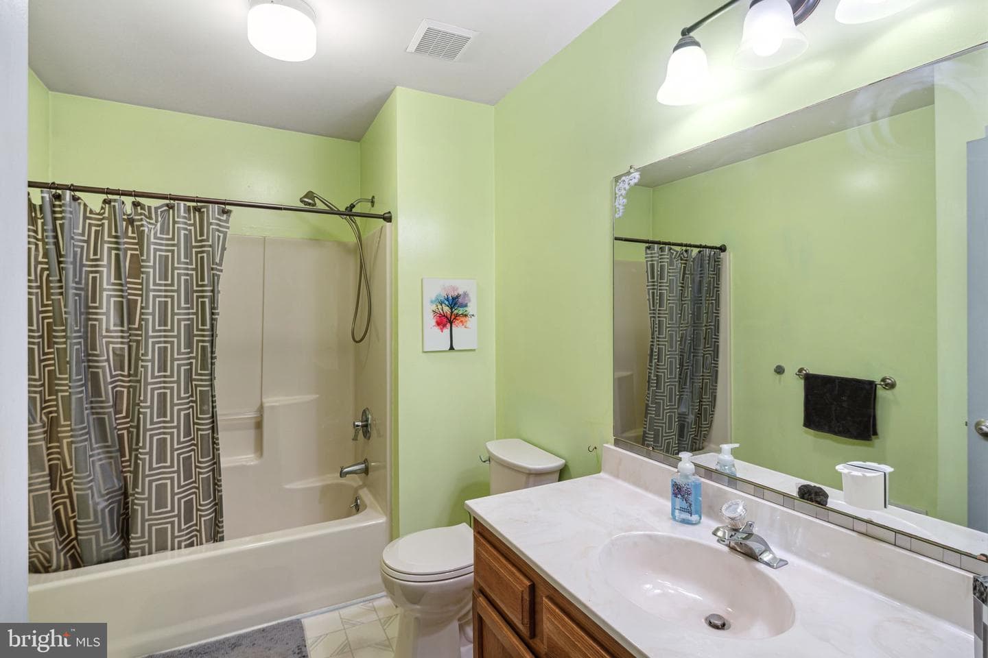 617 Highpointe Circle photo 20