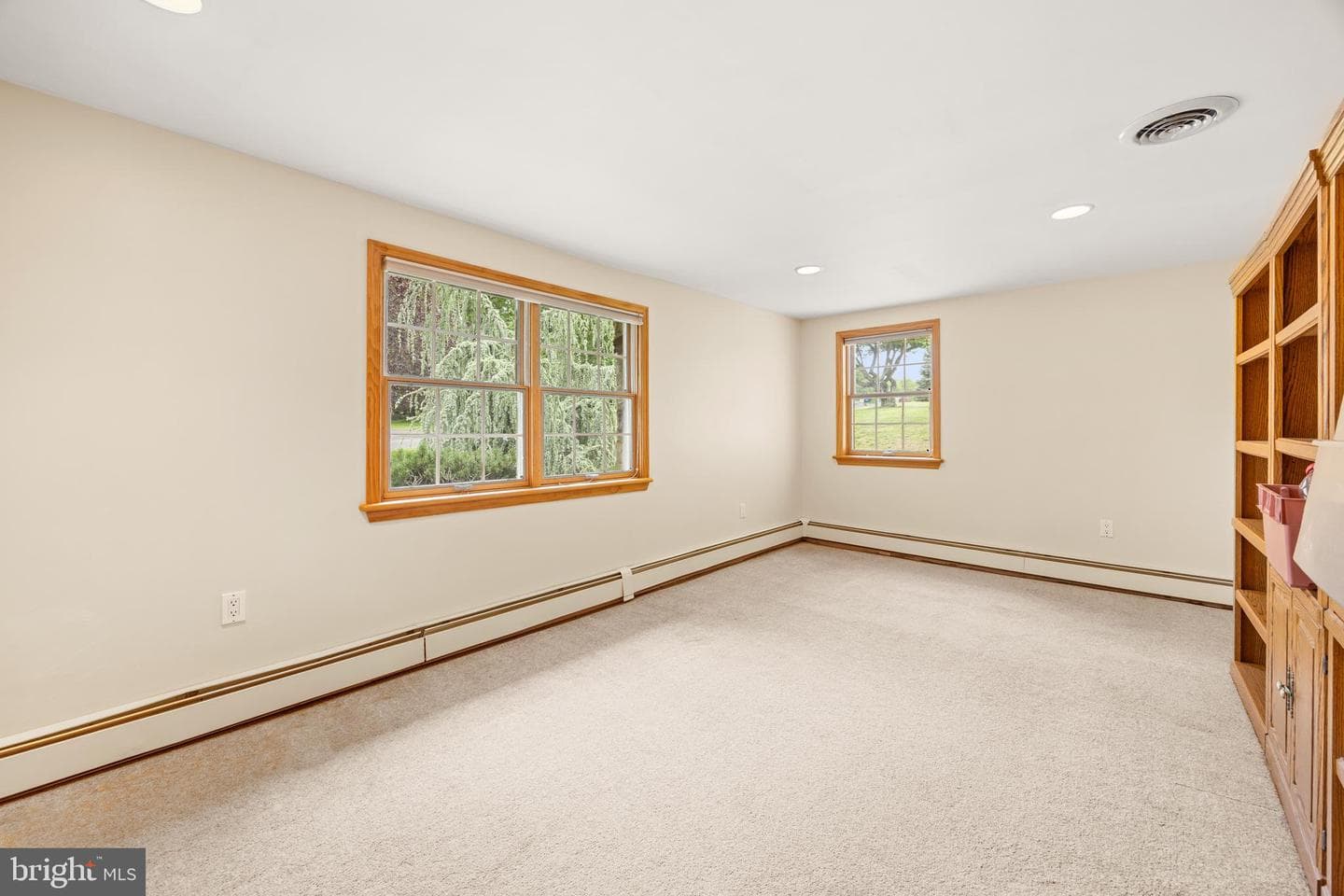496 Holly Knoll Dr photo 16