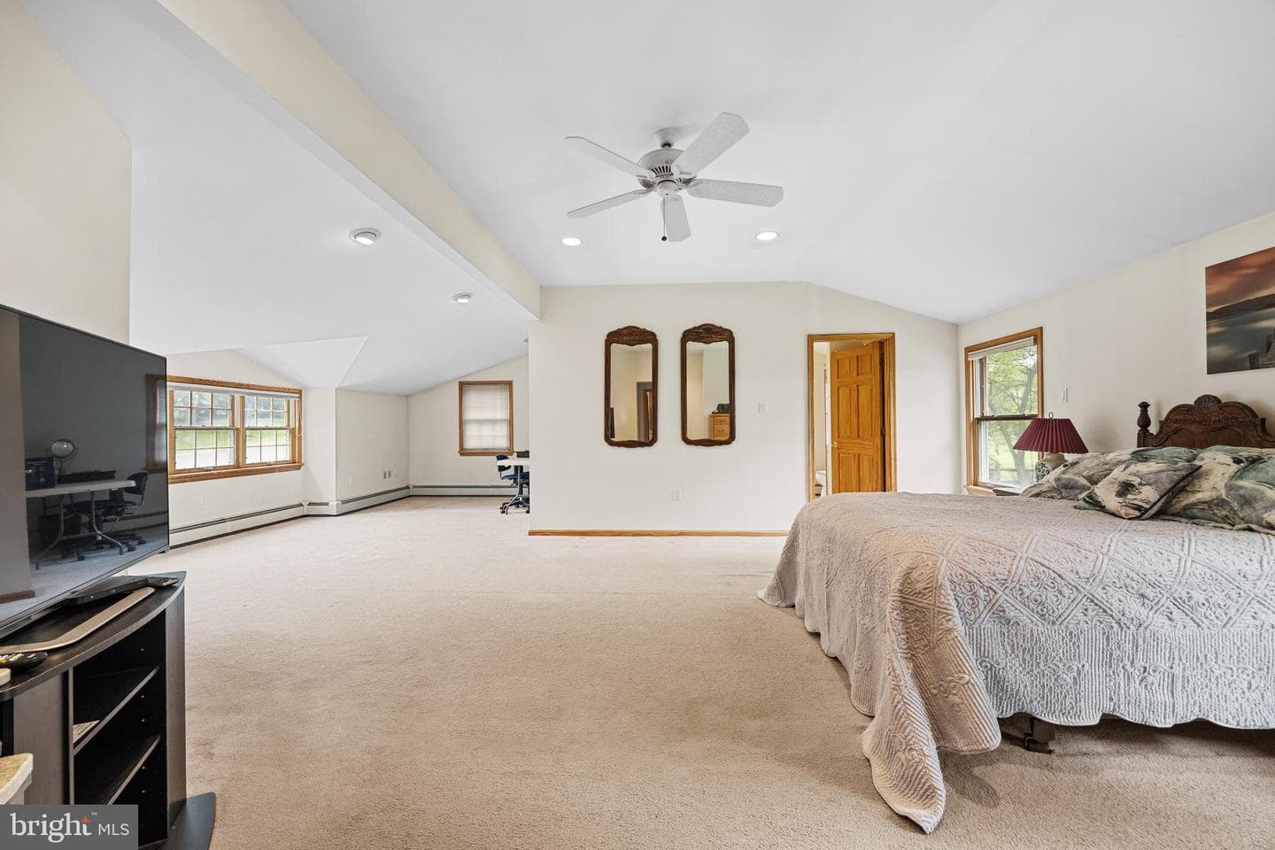 496 Holly Knoll Dr photo 18