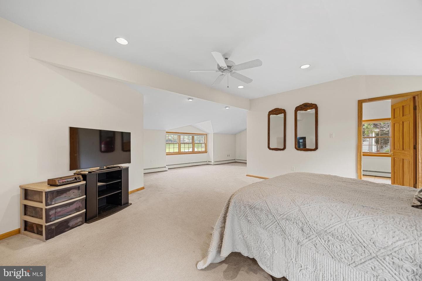 496 Holly Knoll Dr photo 20