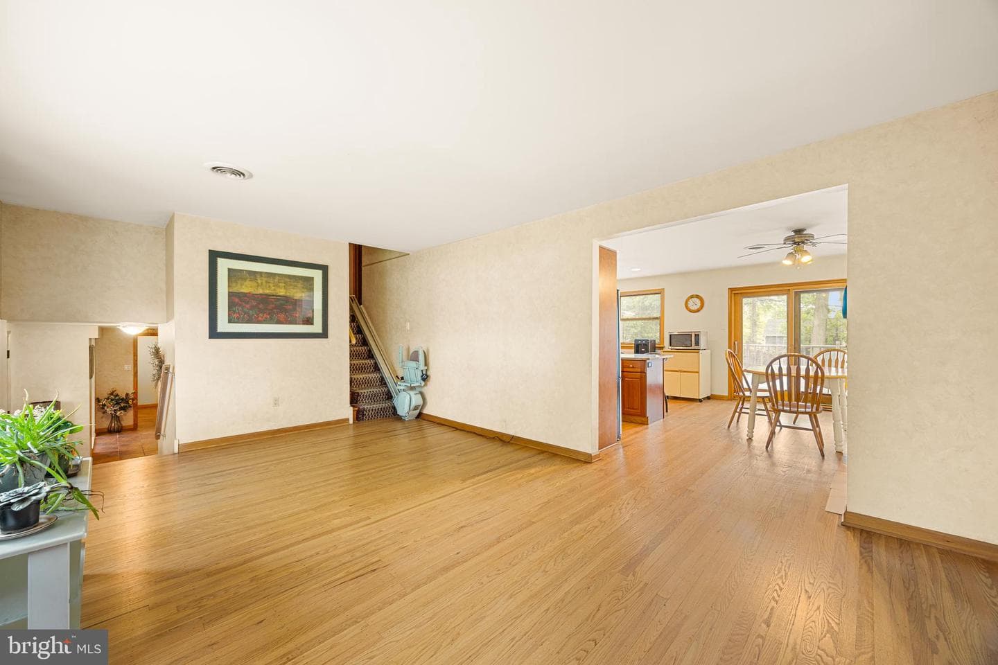 496 Holly Knoll Dr photo 6