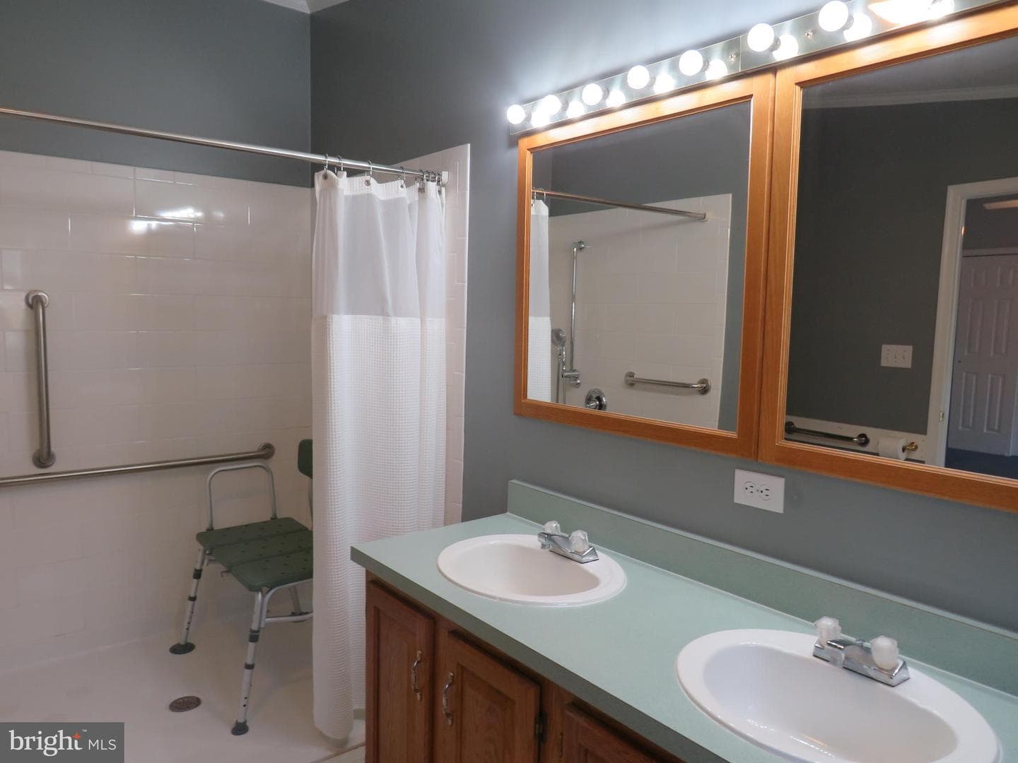 538 Haventree Court photo 26