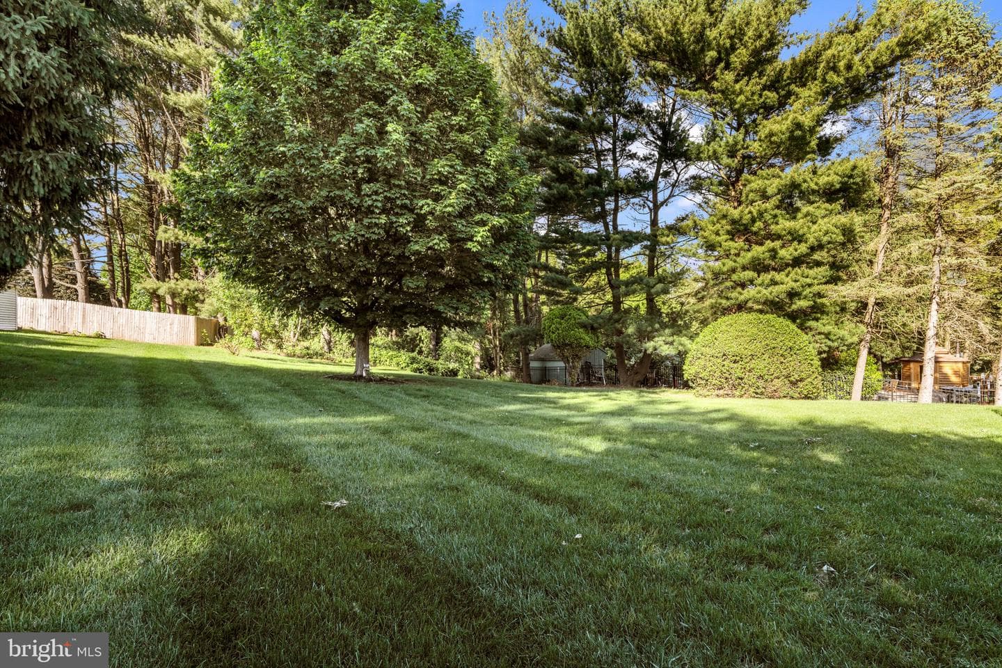 205 Creekwood Drive photo 32