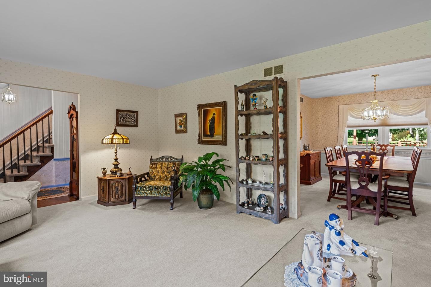 205 Creekwood Drive photo 6