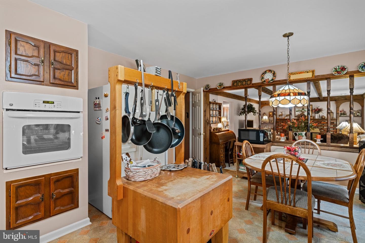 205 Creekwood Drive photo 9