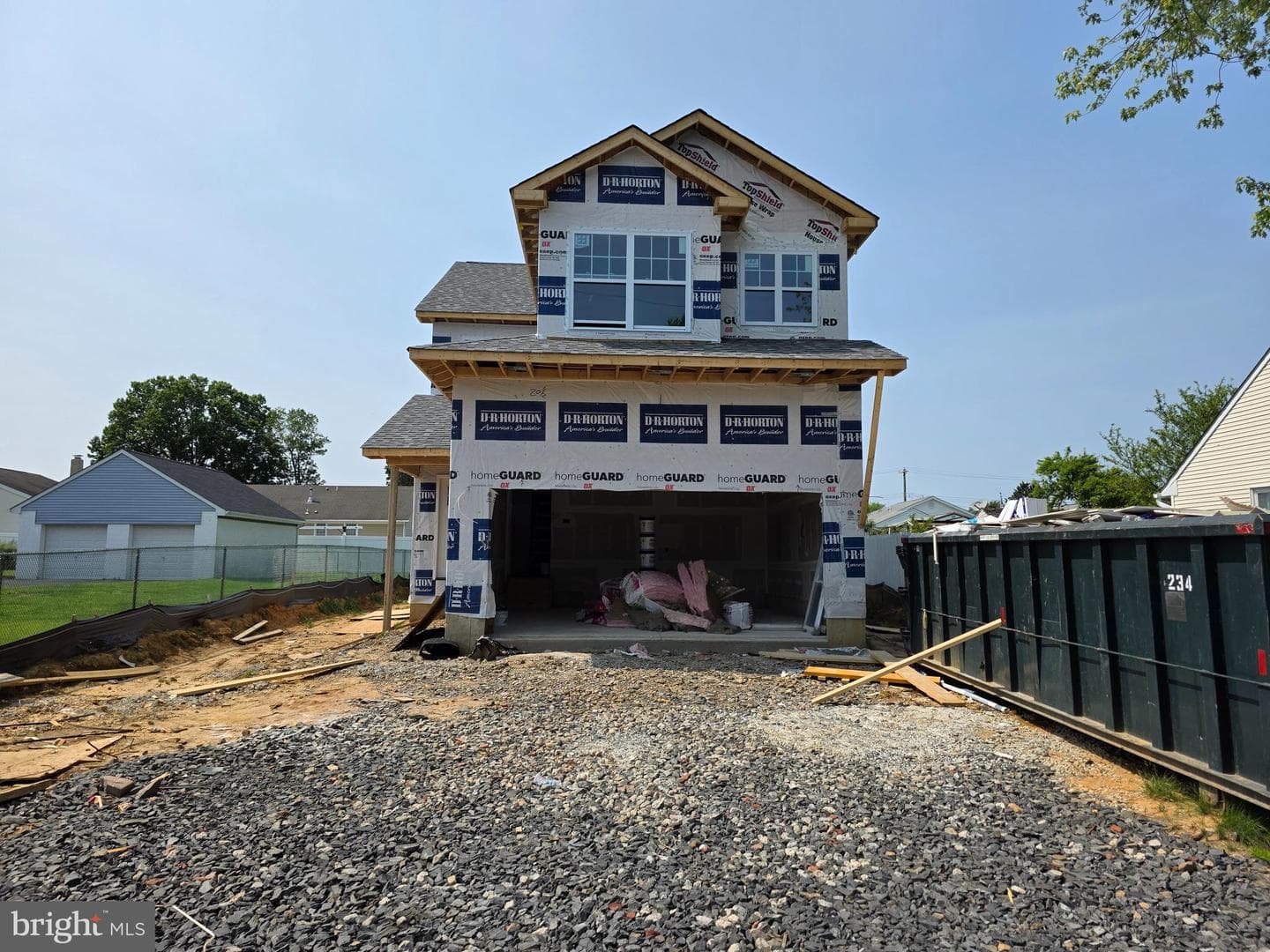 956 Ralph Avenue photo 3