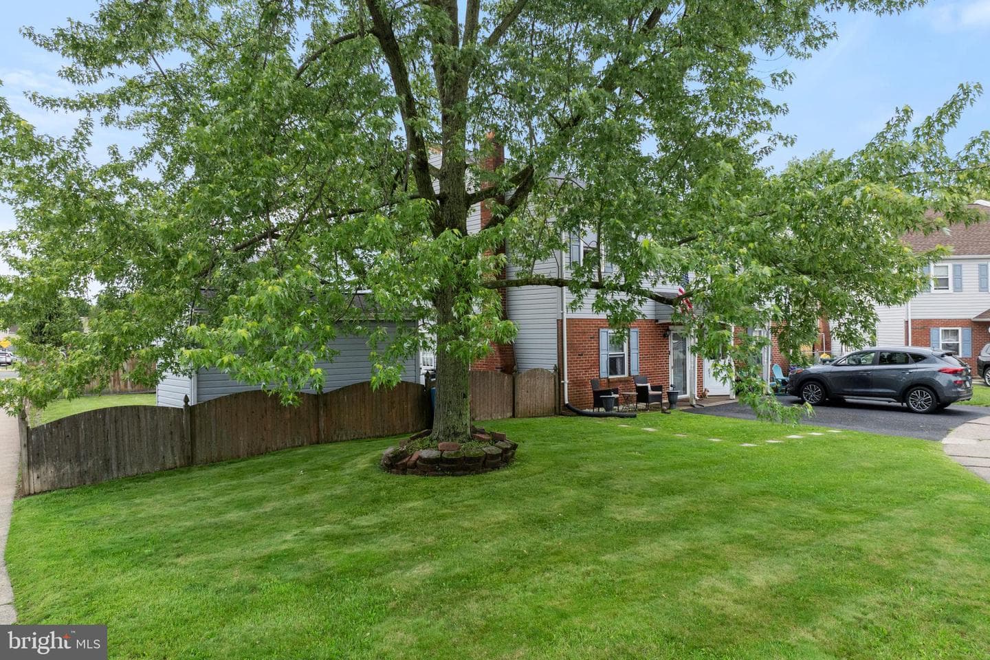 1 Braxton Court photo 30