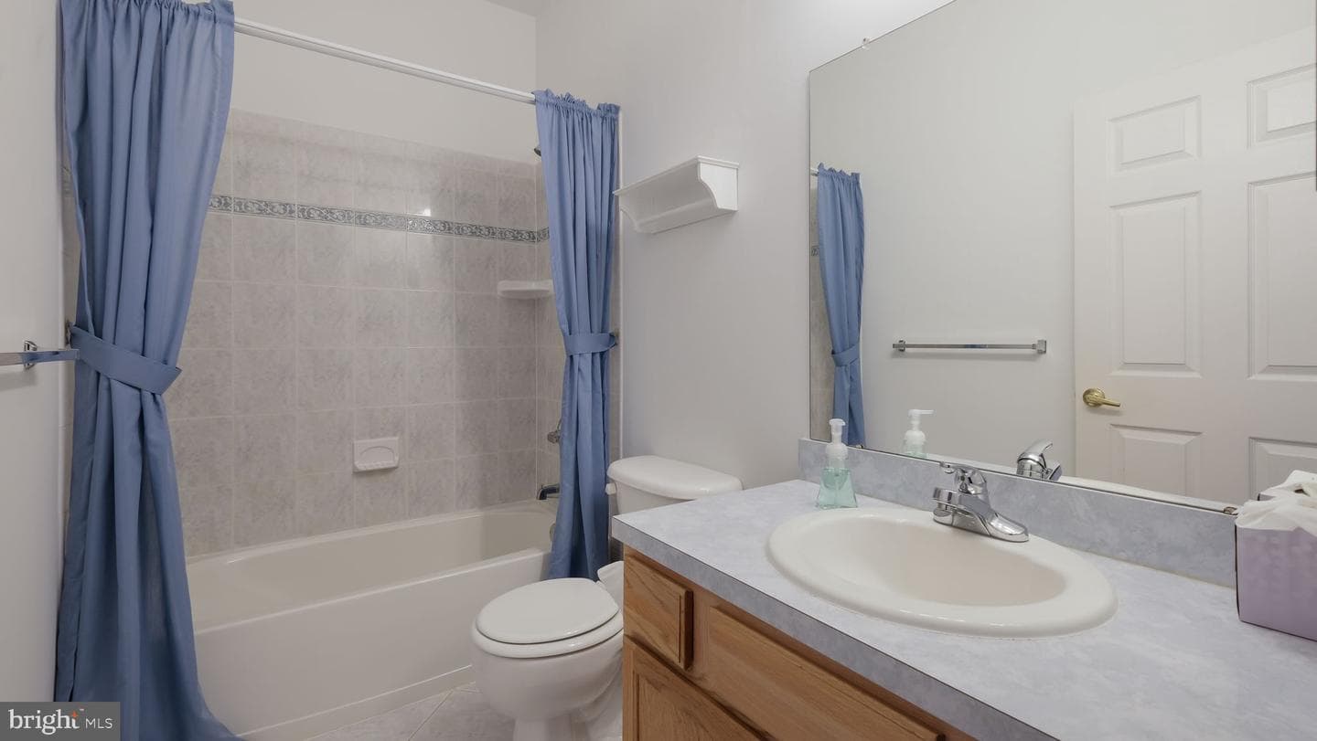926 Laurens Lane photo 15