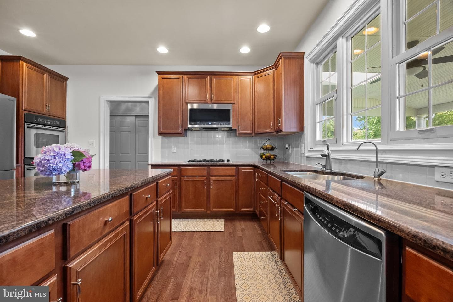 22 Delaney Drive photo 19
