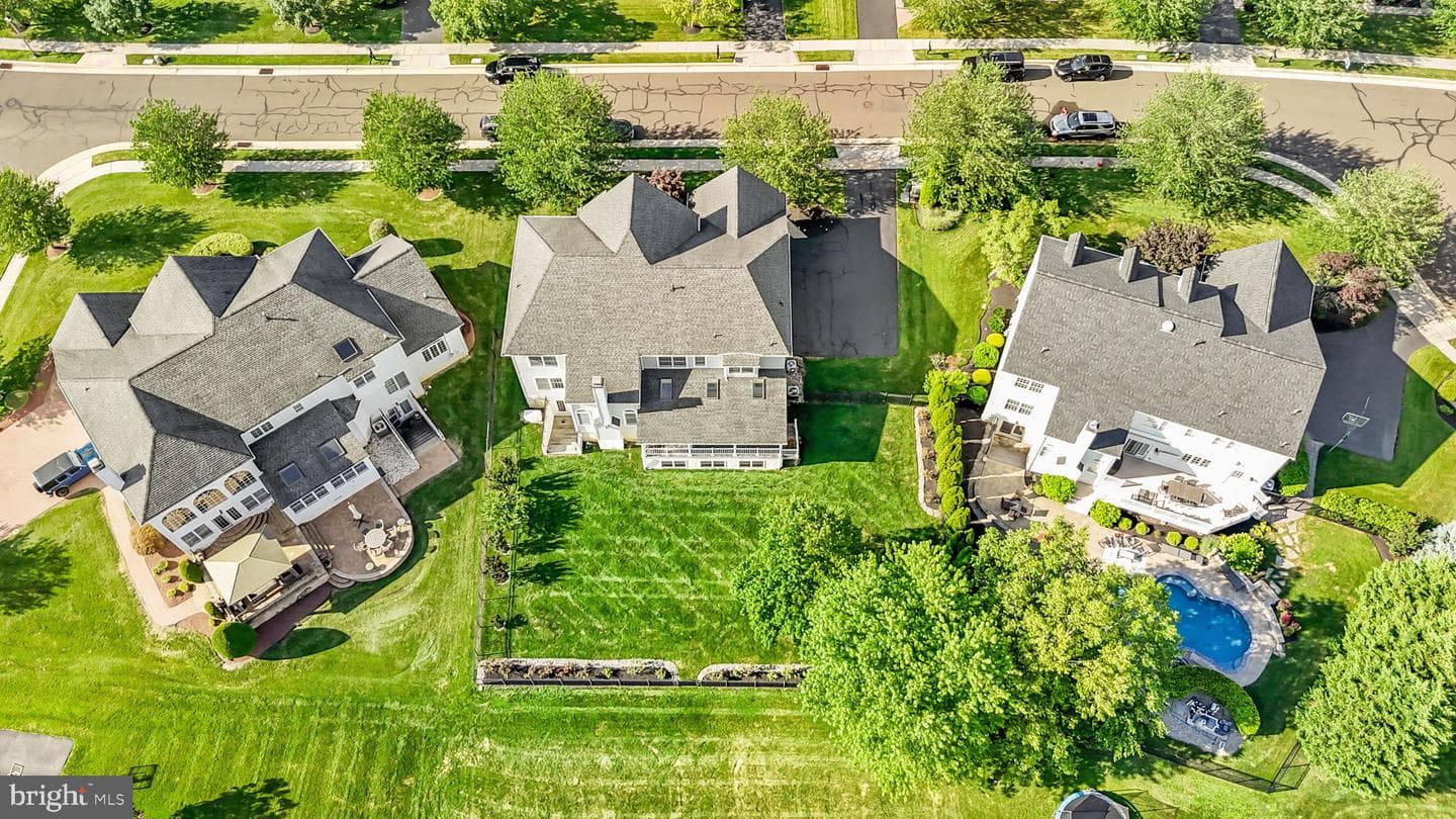 22 Delaney Drive photo 65