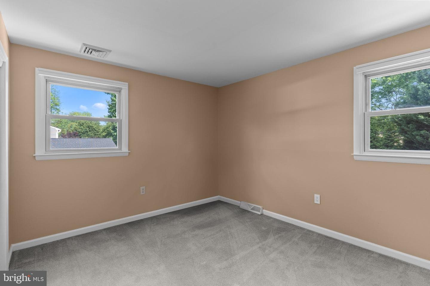 505 Keating Drive photo 25