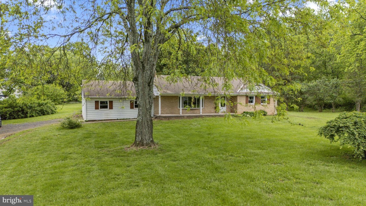 2375 Mill Hill Road