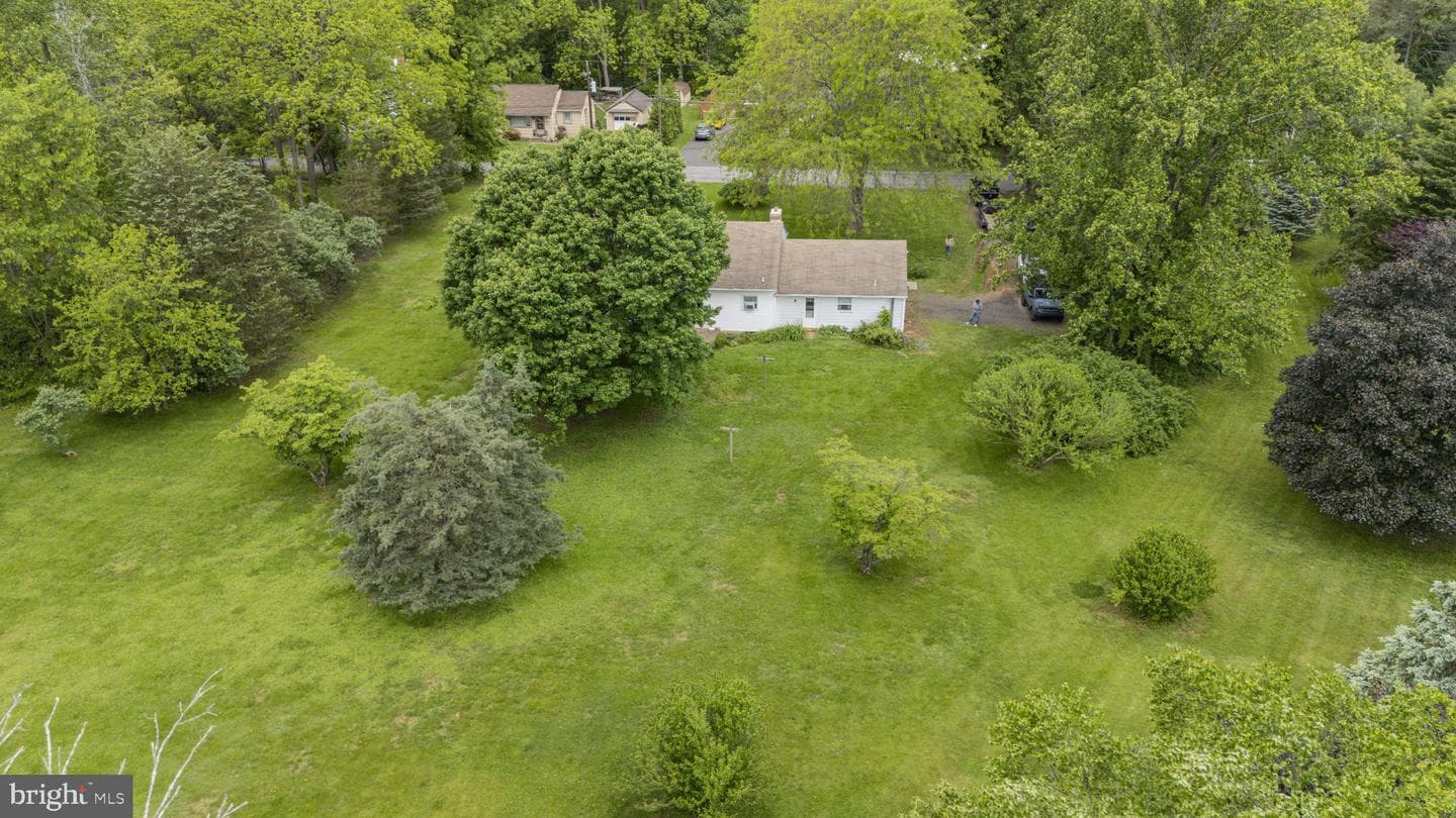 2375 Mill Hill Road photo 4