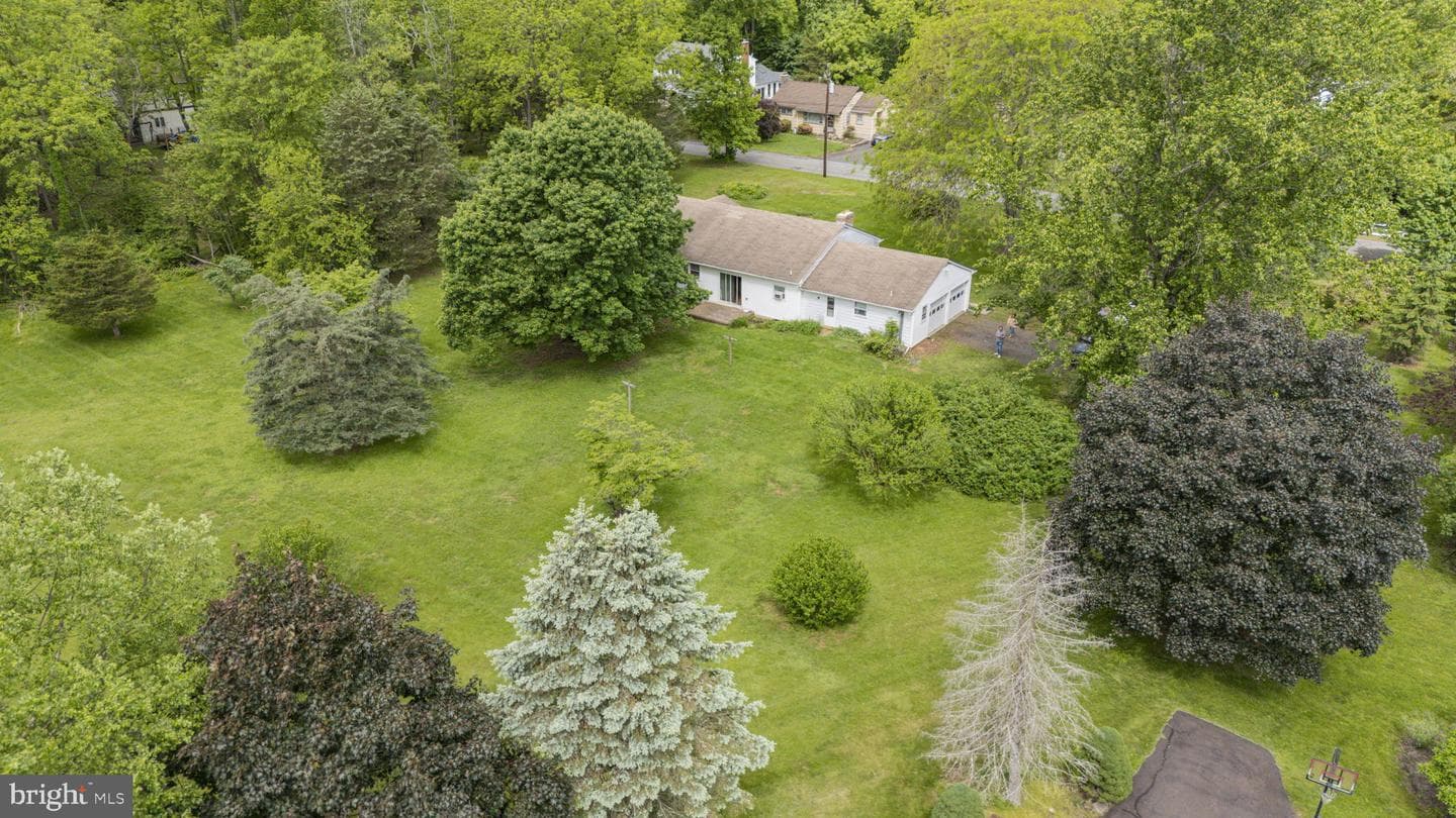 2375 Mill Hill Road photo 5