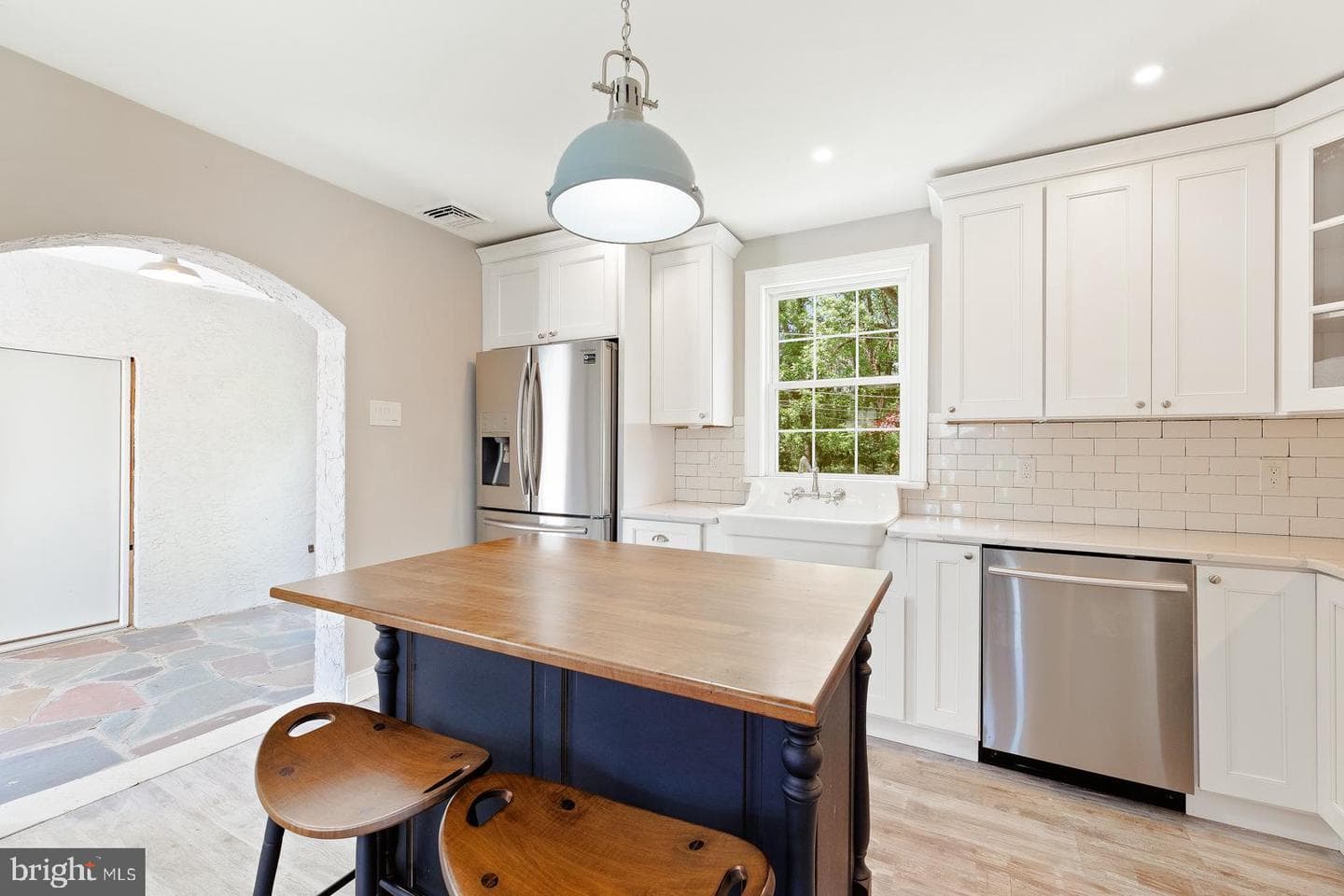 221 Brookside Drive photo 11