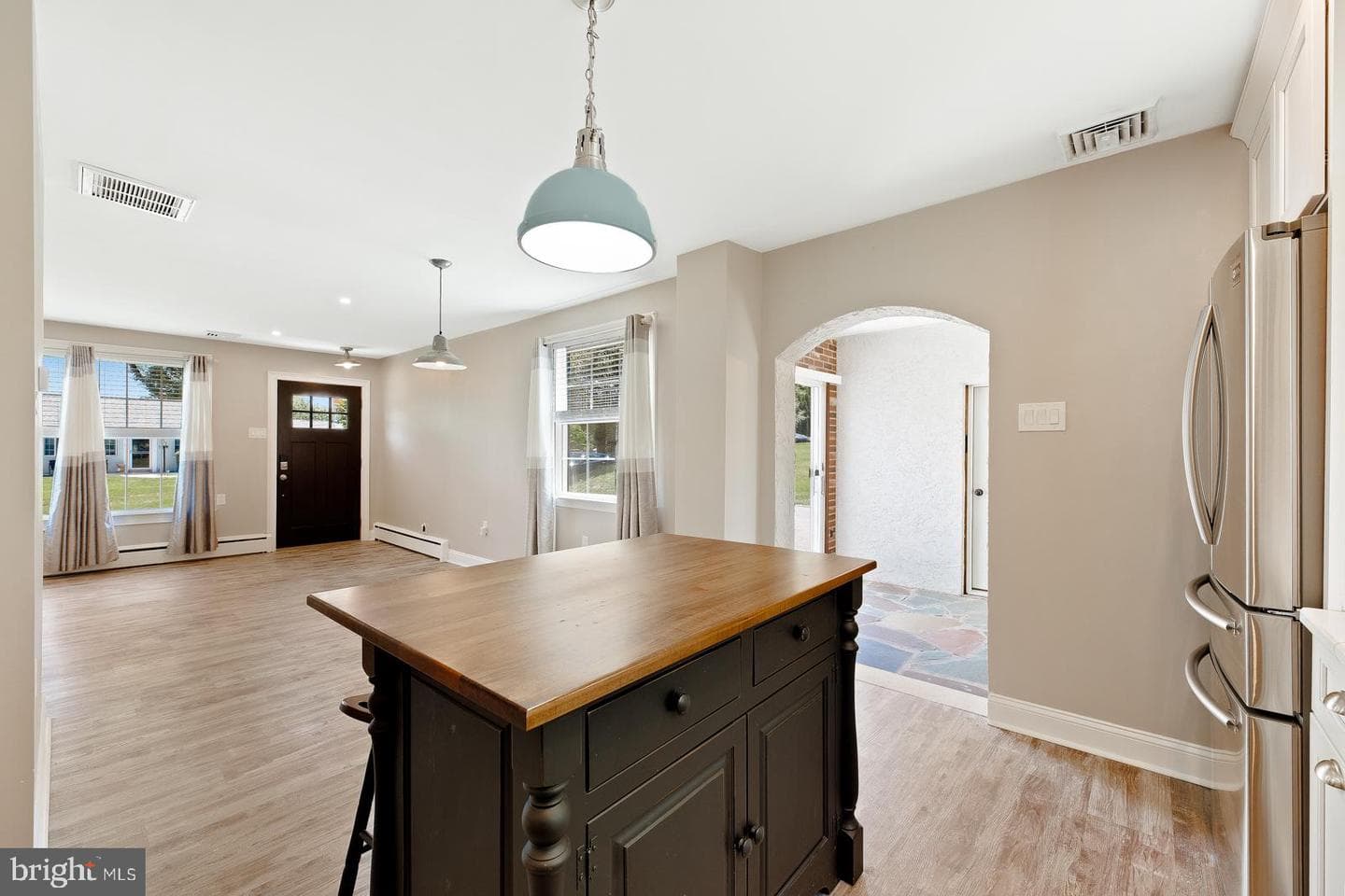 221 Brookside Drive photo 12