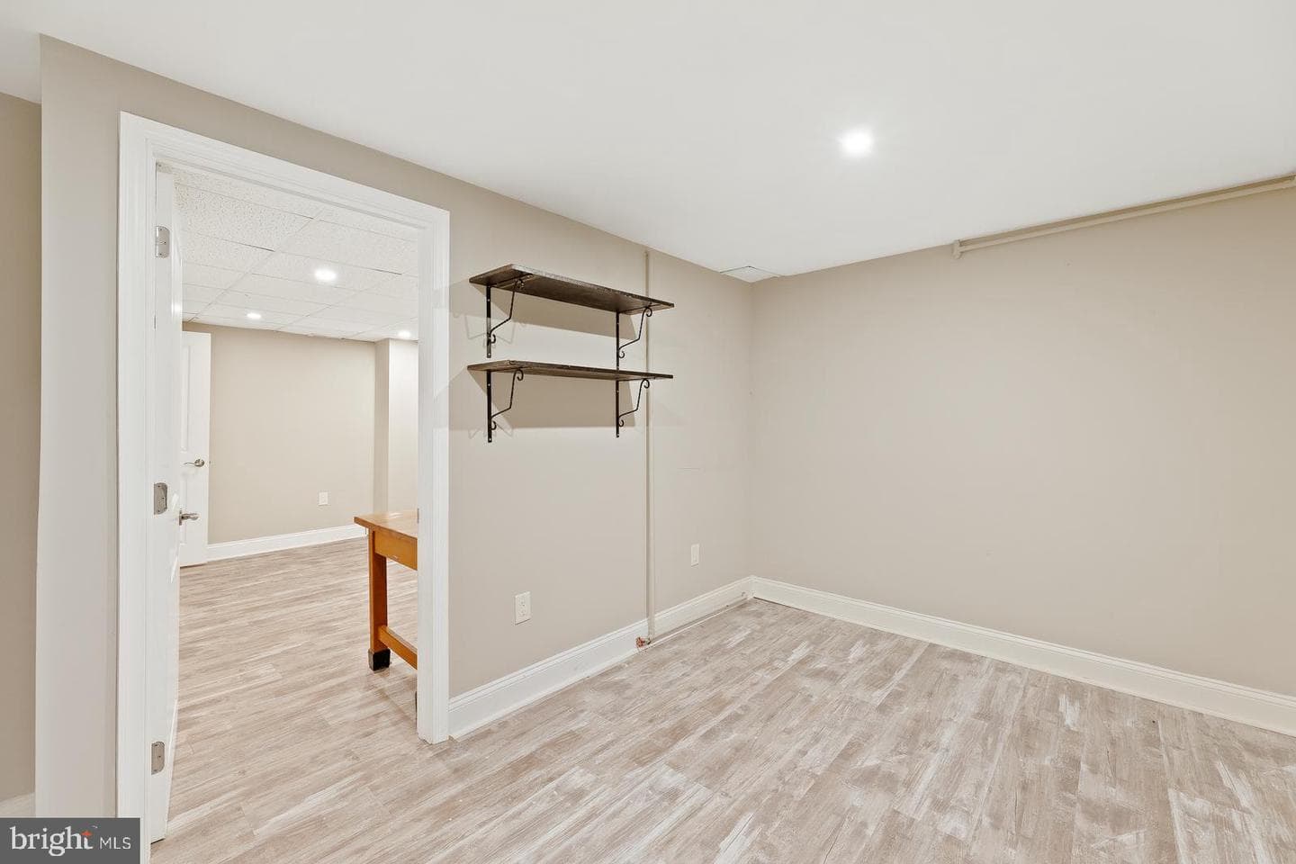 221 Brookside Drive photo 23