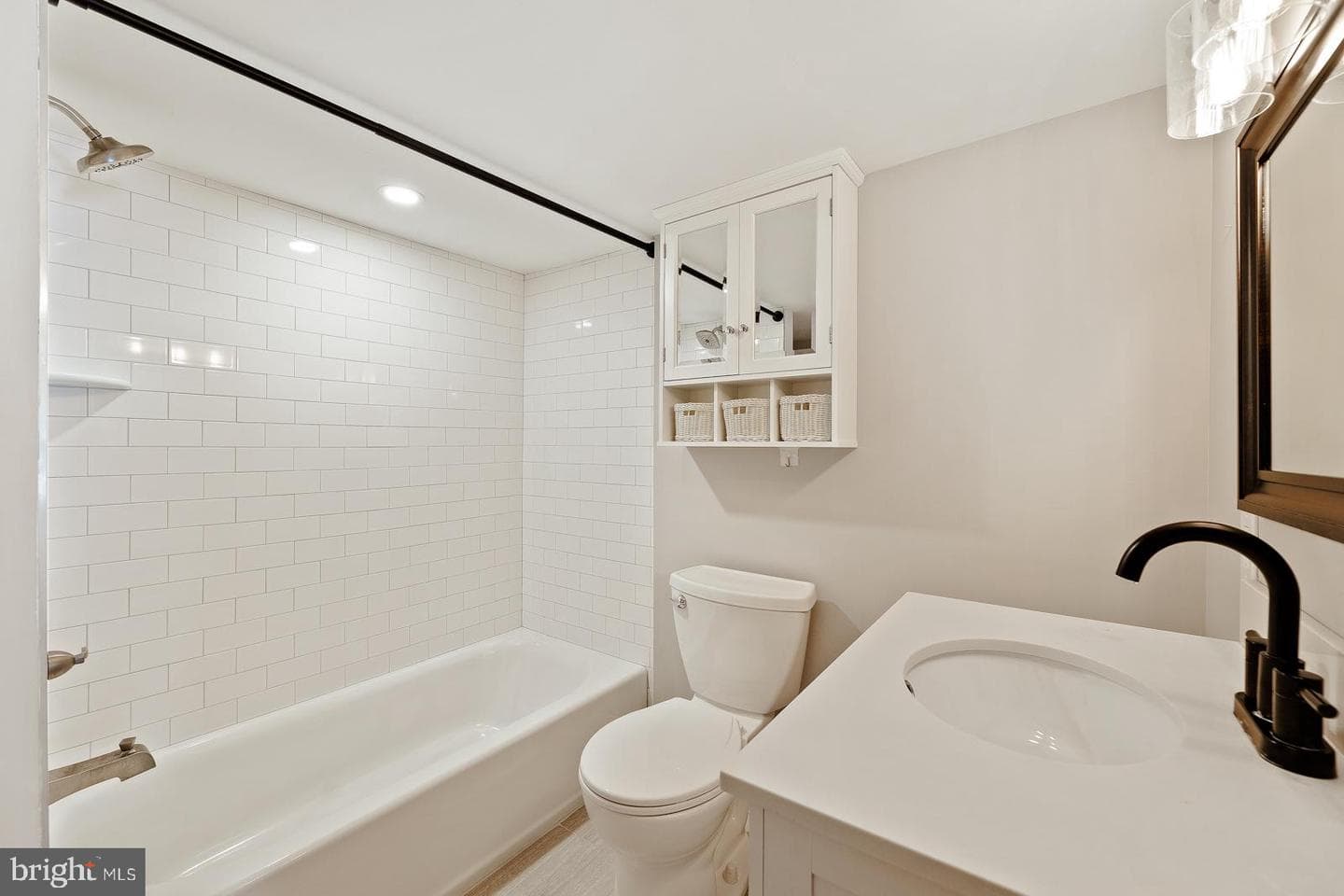 221 Brookside Drive photo 29