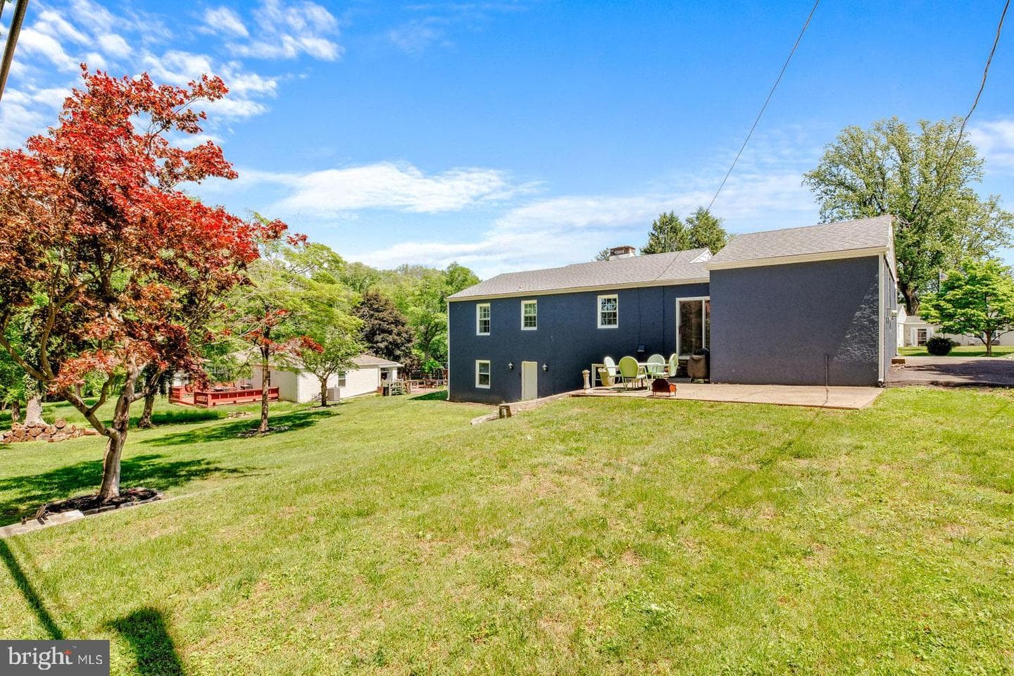 221 Brookside Drive photo 32