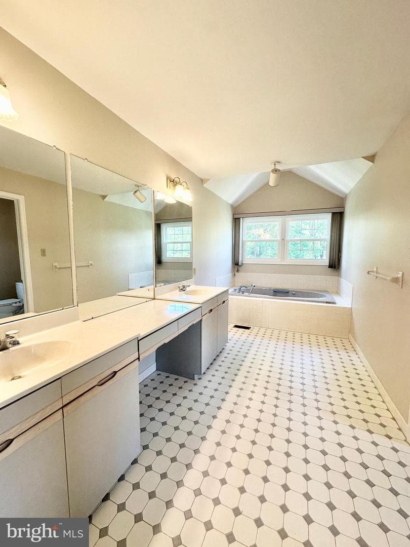 55 W Windrose Drive photo 21