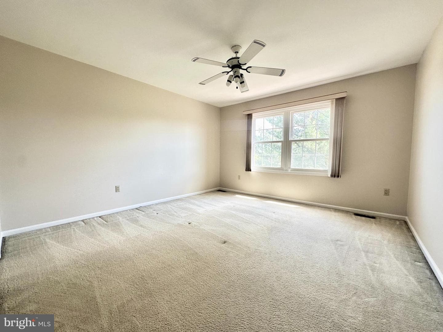 55 W Windrose Drive photo 24