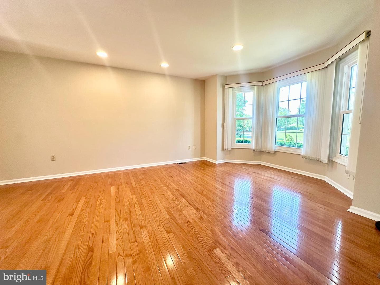 55 W Windrose Drive photo 6