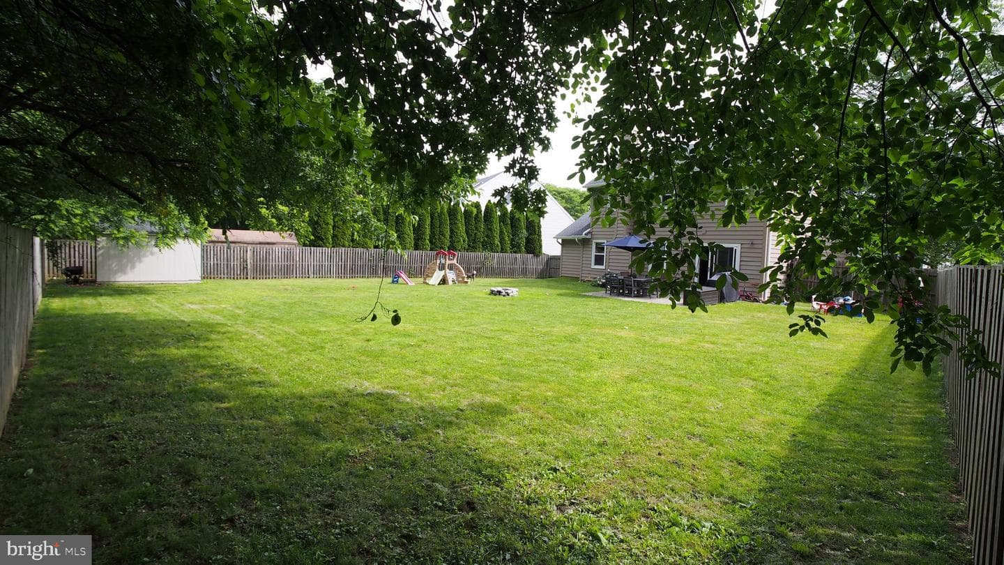 429 Stanford Road photo 42