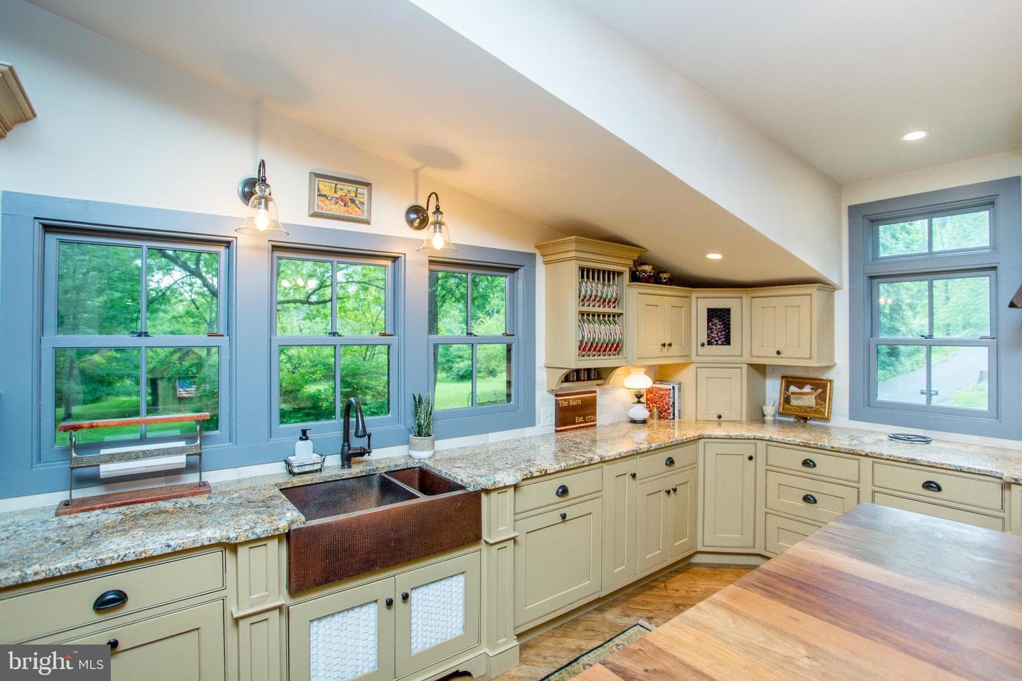 2855 Ash Mill Road photo 12