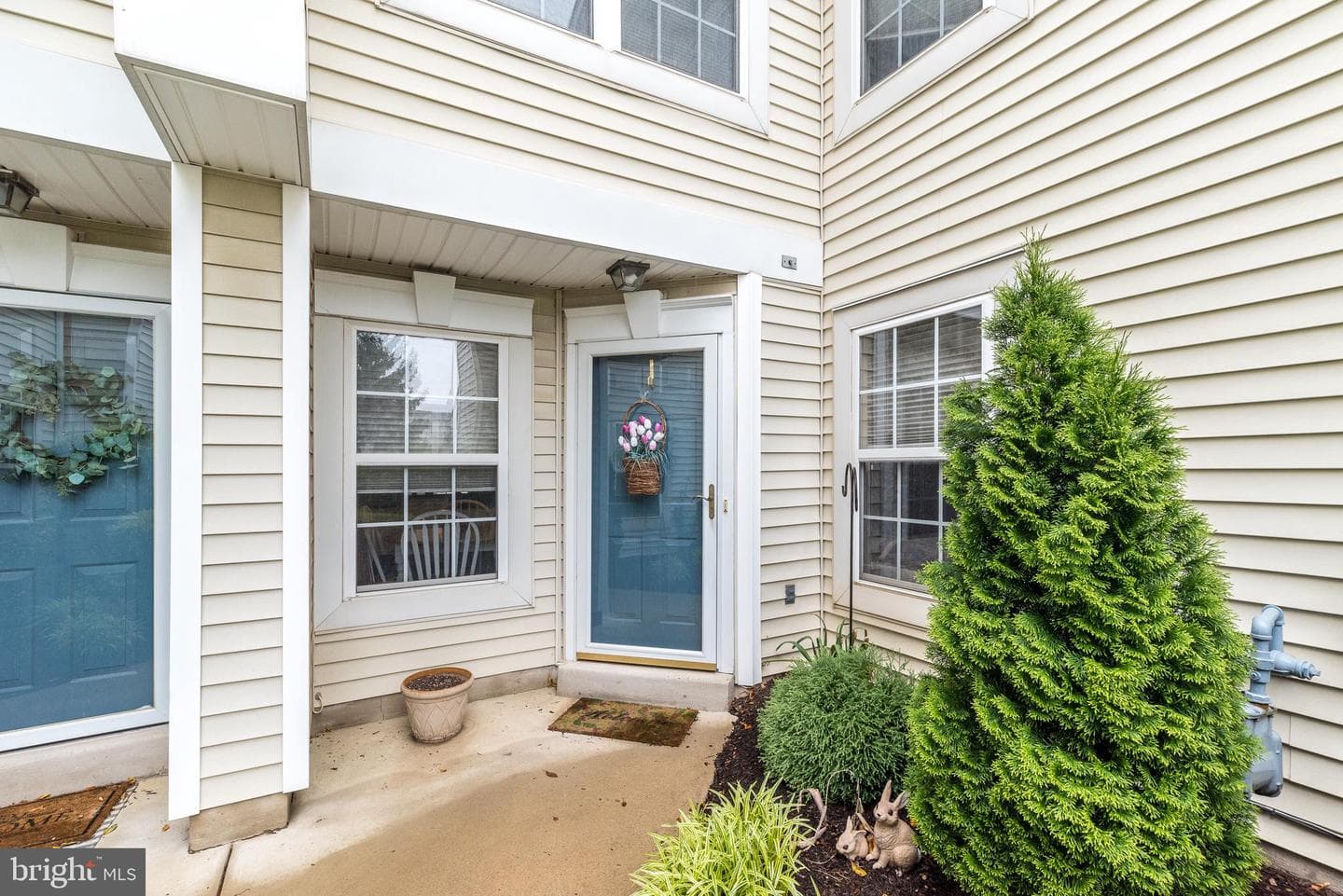 205 Strawberry Court photo 2