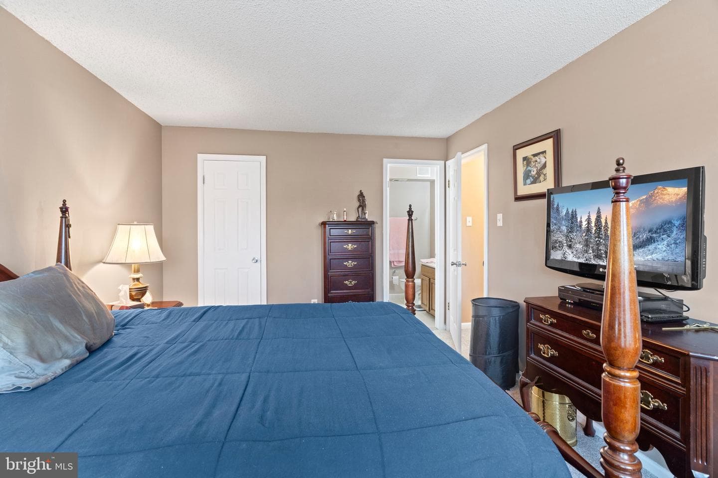 1206 Barry Court photo 5