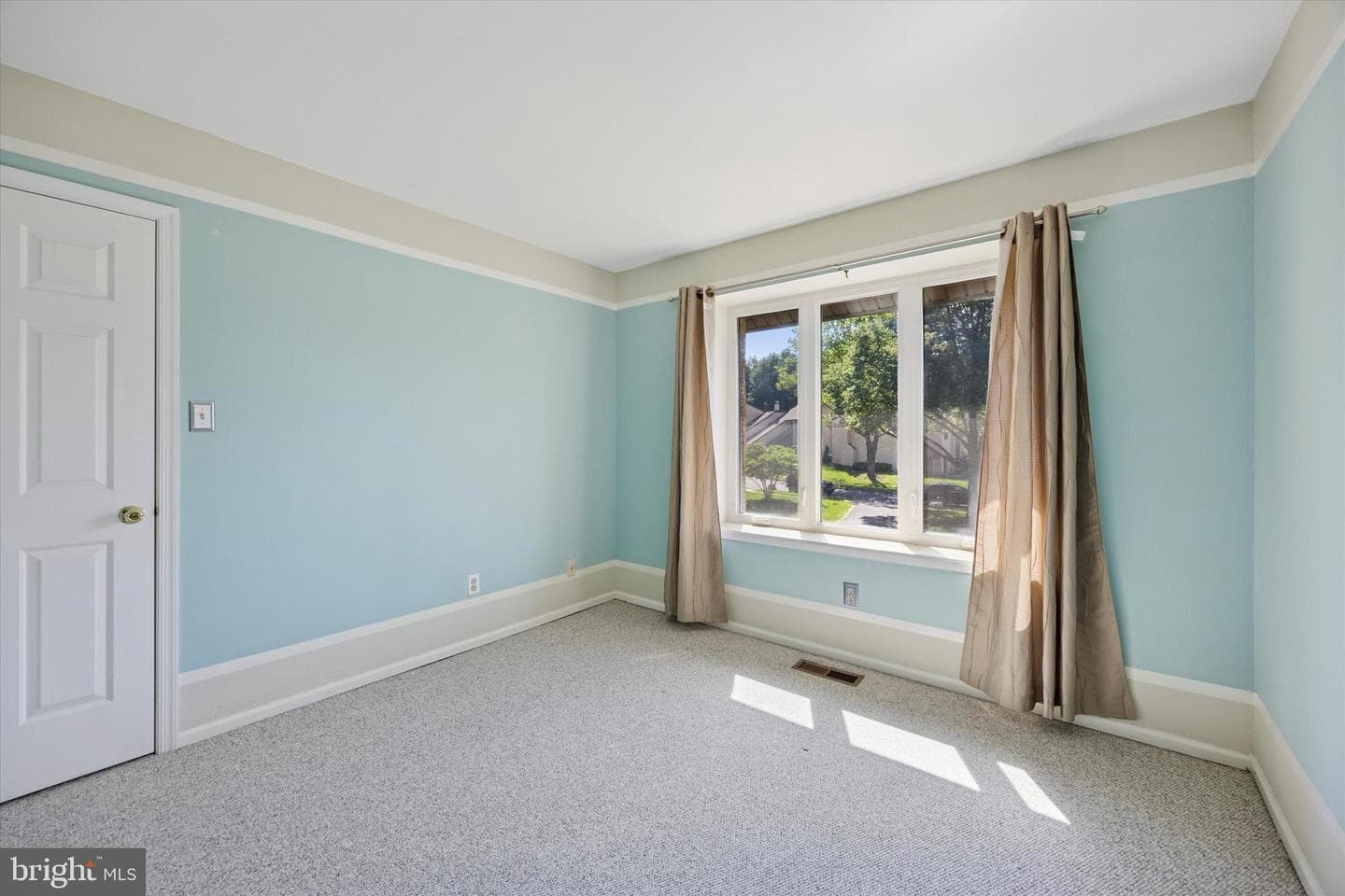 171 Golf Club Drive photo 18
