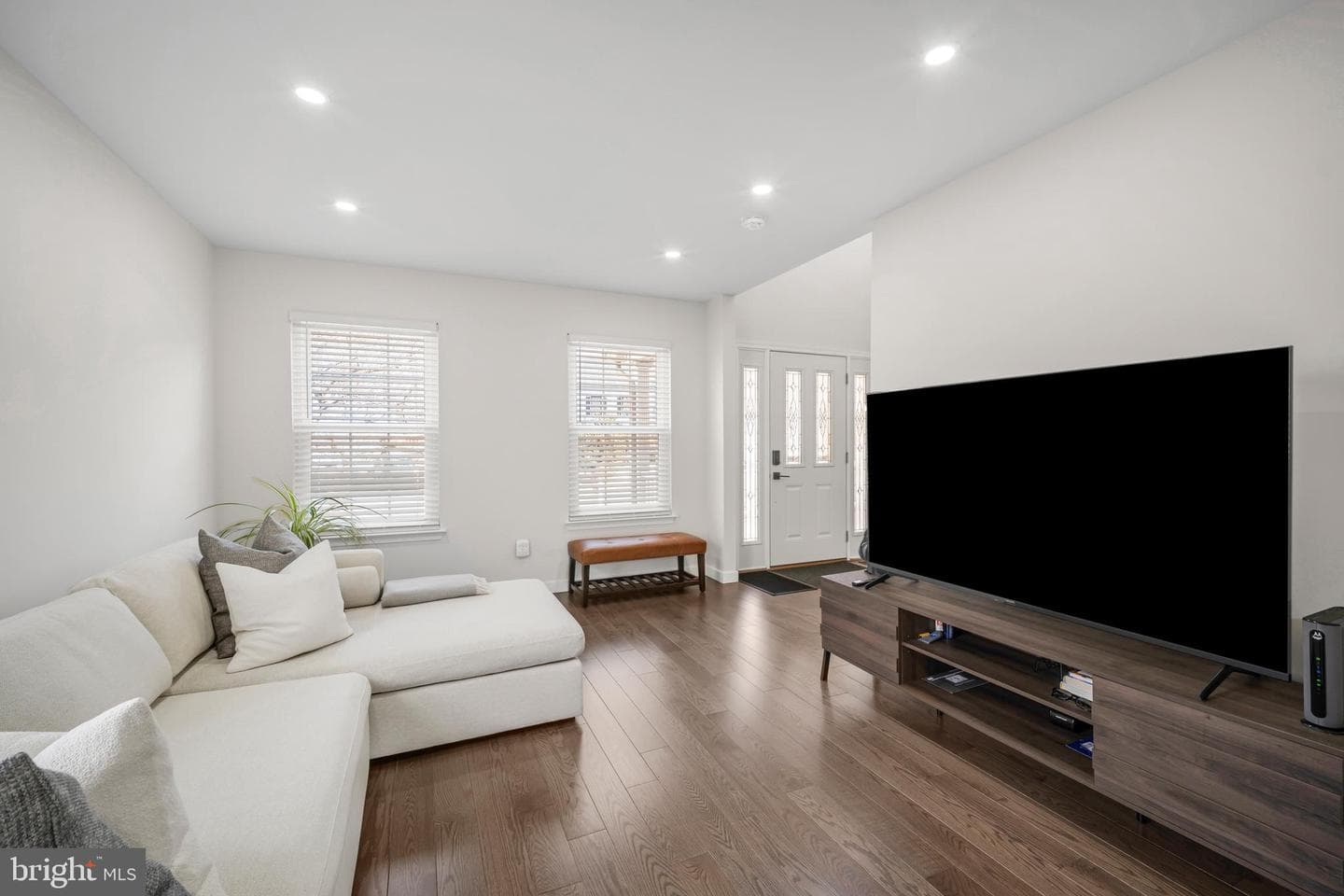 615 Nicole Drive photo 21
