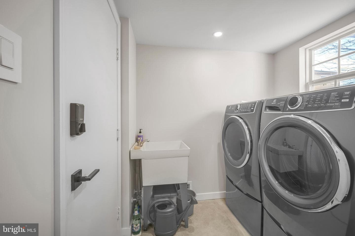 615 Nicole Drive photo 31