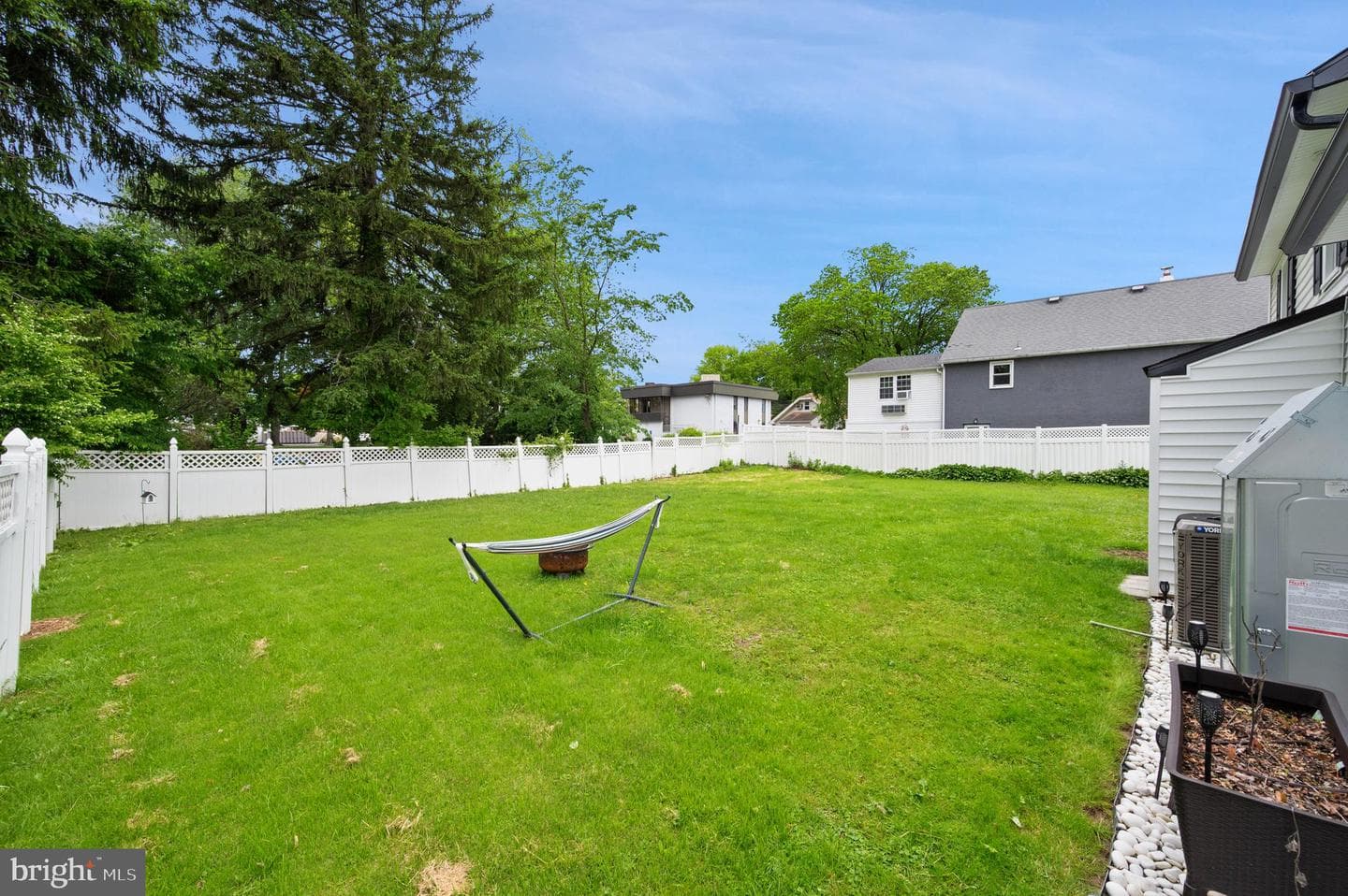 465 4th Avenue photo 2