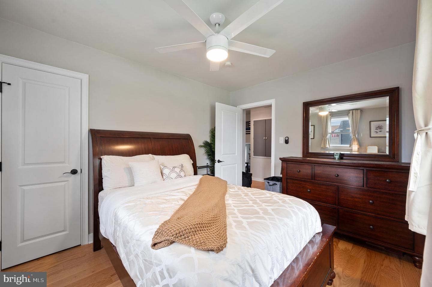 465 4th Avenue photo 4