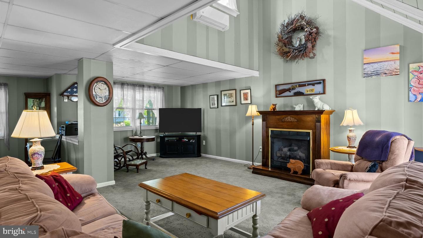 66 Lillian Street photo 10