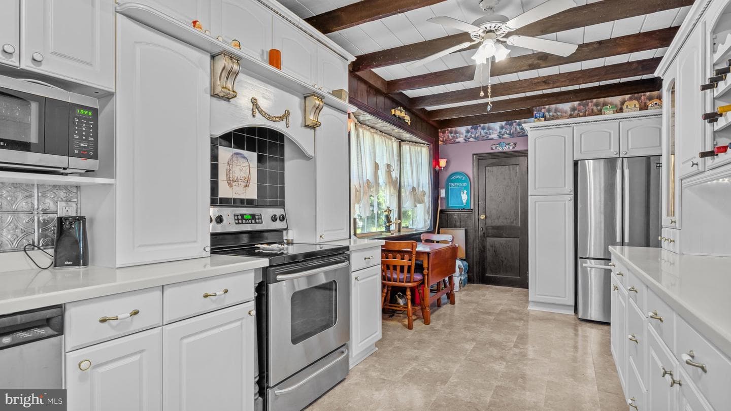 66 Lillian Street photo 18