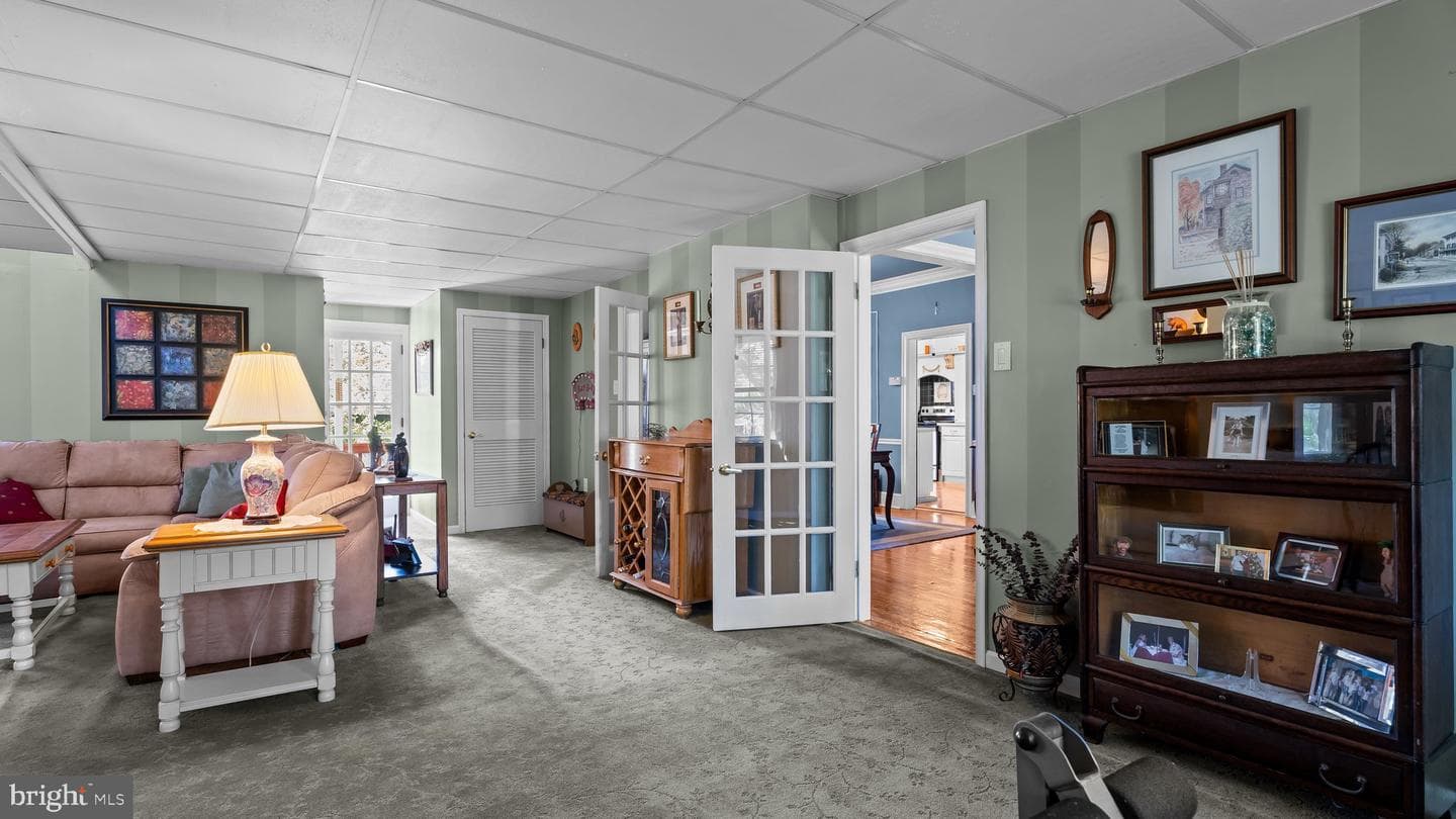 66 Lillian Street photo 8