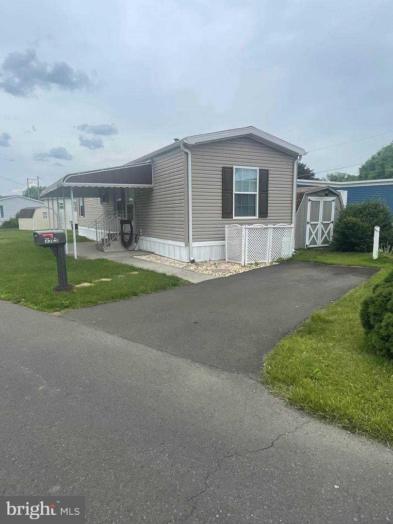 3525 Iris Avenue #t 3525 photo 3